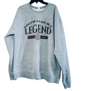 VTULTEX GRAPHIC CREWNECK SWEATER SIZE LARGE